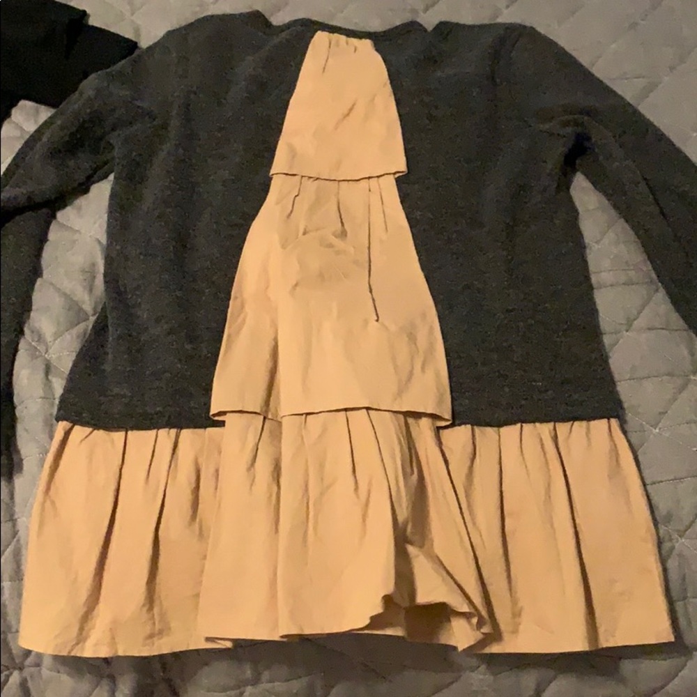 Top - Picture 2 of 2